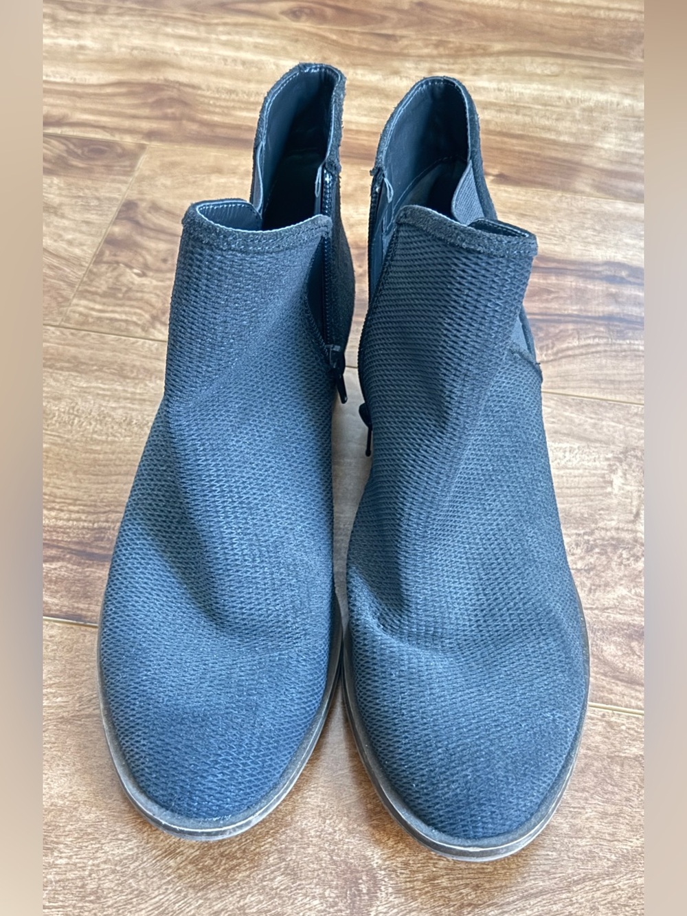Black Textured Chelsea Ankle Booties Low Heel Women’s Shoes